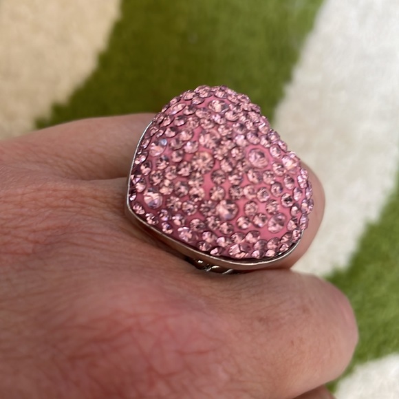 Vintage pink Swarovski rhinestone valentines Day heart ring stretch band - Picture 4 of 8